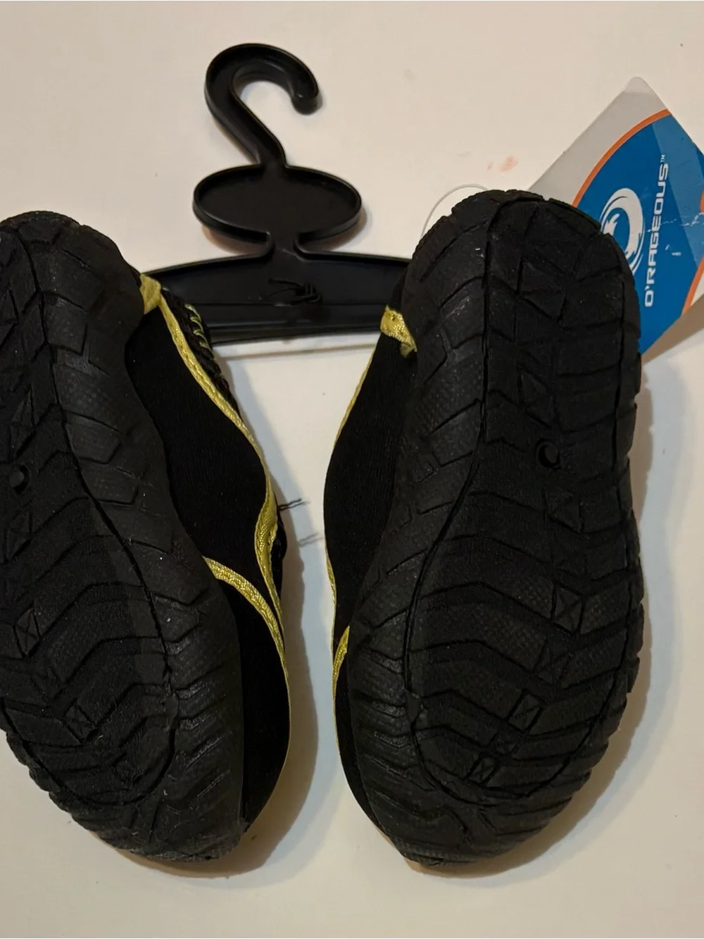 *NWT* O'Rageous Kids Toddler Black & Yellow Aqua Sock Water Slip-On Shoes Size 5